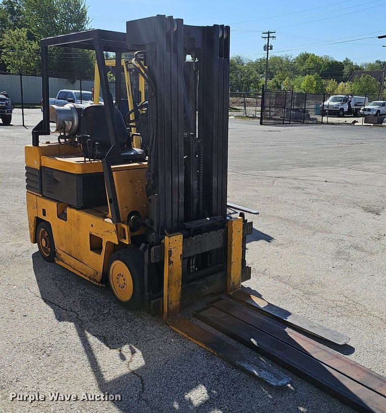 image for item EJ6318 Daewoo GC30S forklift