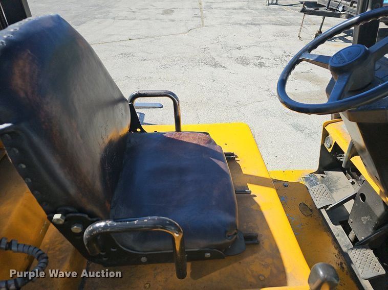 image for item EJ6318 Daewoo GC30S forklift