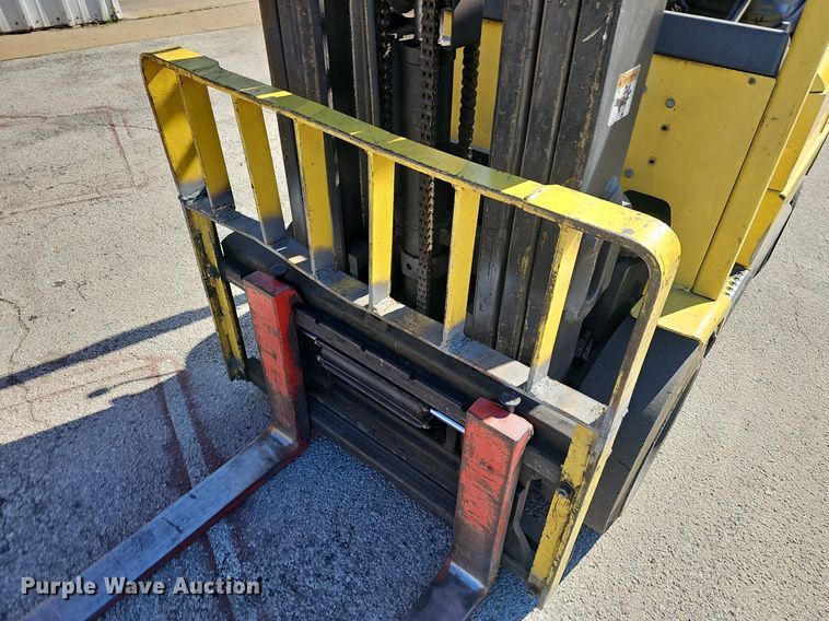 image for item EJ6319 Hyster S50XM forklift