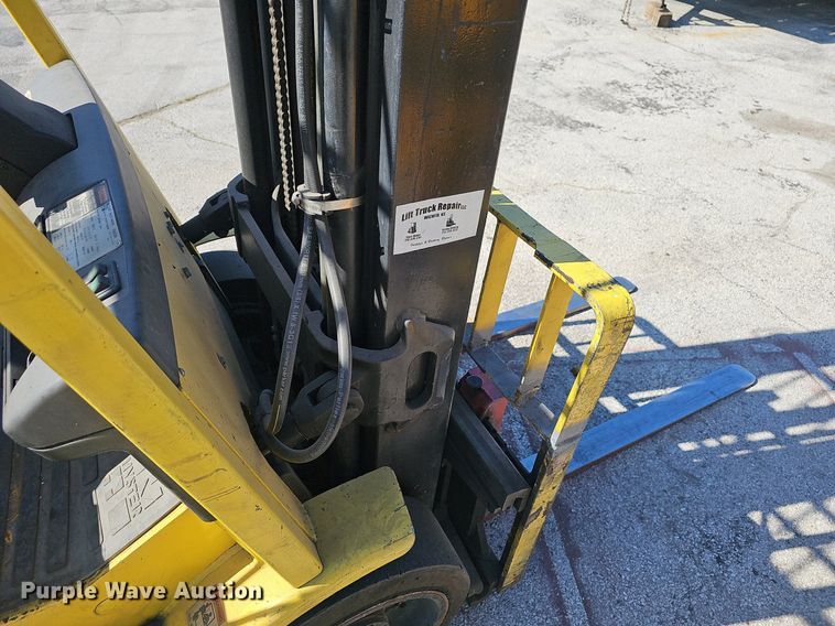 image for item EJ6319 Hyster S50XM forklift