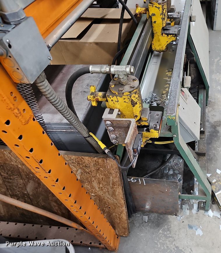 image for item EJ6327 Lockformer  sheet metal notcher