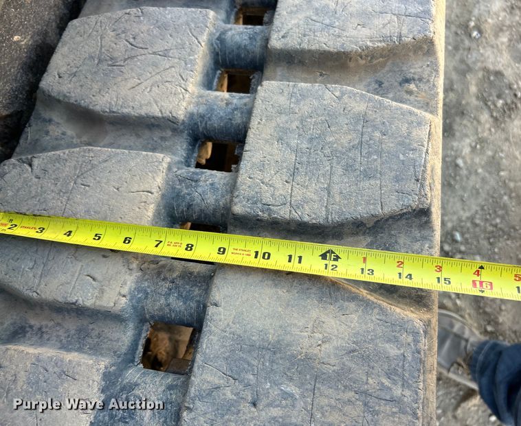 image for item EK4506 2019 Kubota  SVL75-2 tracked skid steer loader