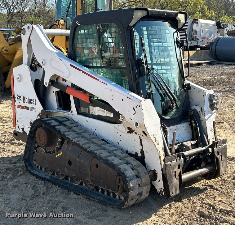 image for item EK4507 2013 Bobcat T590 tracked skid steer loader
