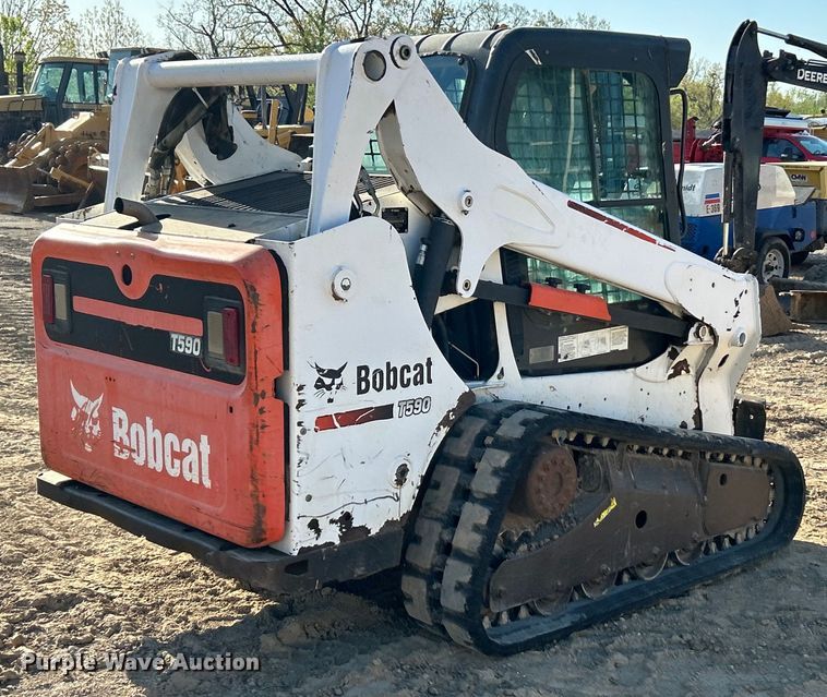 image for item EK4507 2013 Bobcat T590 tracked skid steer loader