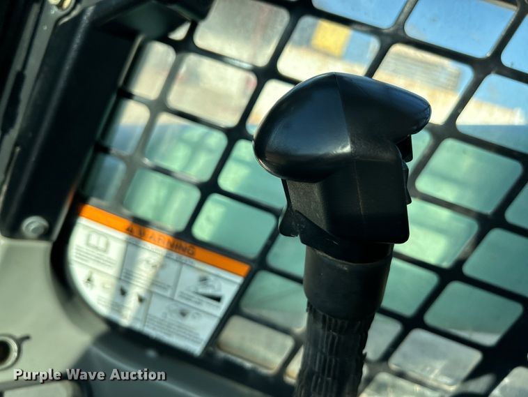 image for item EK4507 2013 Bobcat T590 tracked skid steer loader