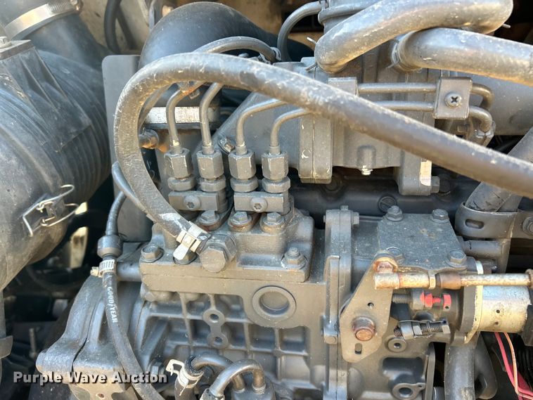 image for item EK4507 2013 Bobcat T590 tracked skid steer loader