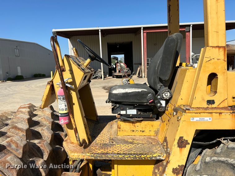 image for item EK4509 Bomag BW142PD single drum roller