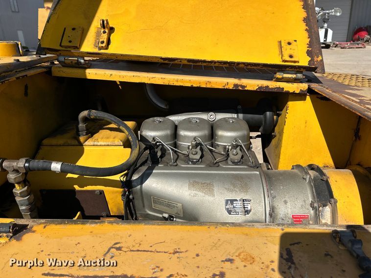 image for item EK4509 Bomag BW142PD single drum roller