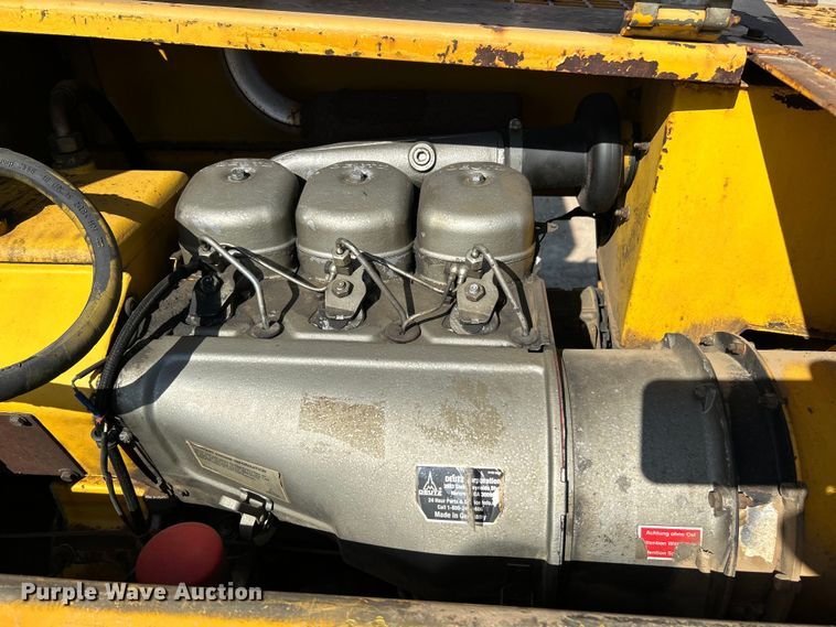 image for item EK4509 Bomag BW142PD single drum roller