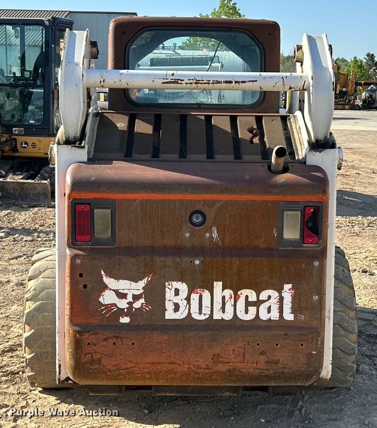 image for item EK4510 2010 Bobcat S185 skid steer loader