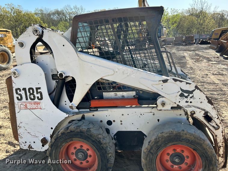 image for item EK4510 2010 Bobcat S185 skid steer loader