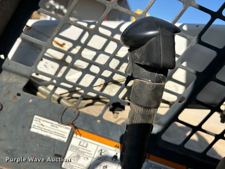 image for item EK4510 2010 Bobcat S185 skid steer loader
