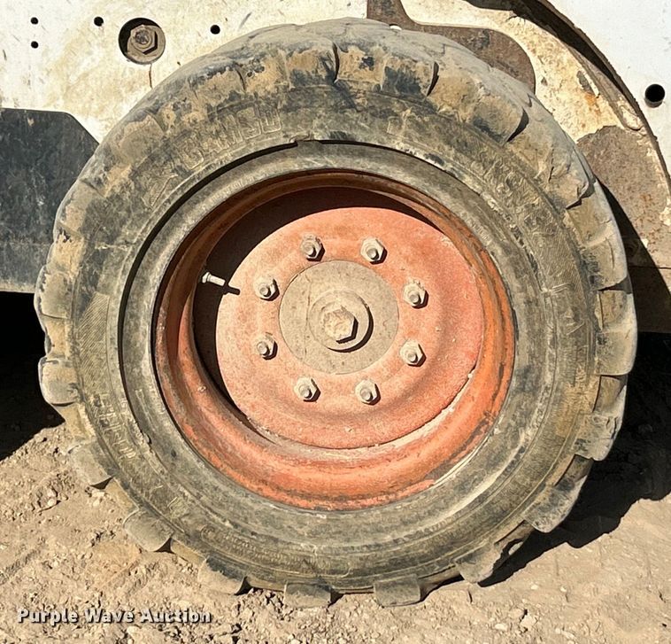 image for item EK4510 2010 Bobcat S185 skid steer loader