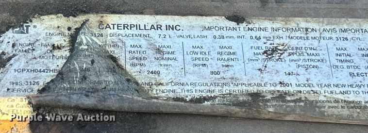 image for item EK4522 2002 Freightliner  FL70 asphalt sealcoating truck