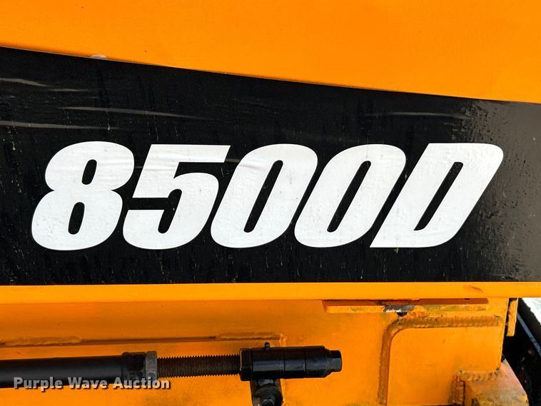 image for item EK4523 2018 LeeBoy 8500D paver