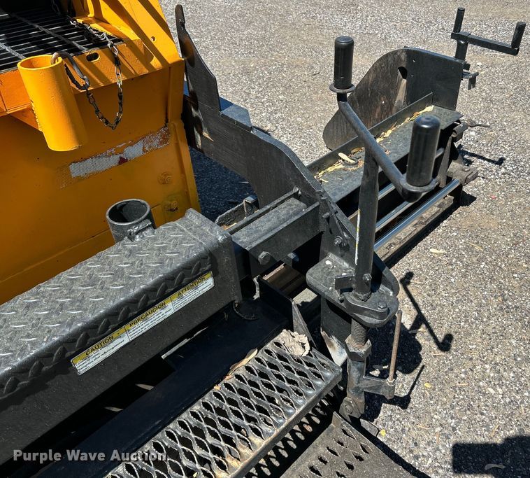 image for item EK4523 2018 LeeBoy 8500D paver