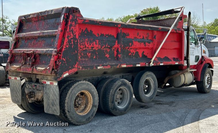 image for item EK4553 1997 Ford LT9513 dump truck
