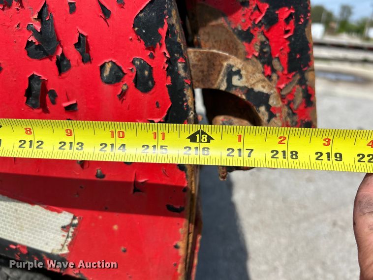 image for item EK4553 1997 Ford LT9513 dump truck