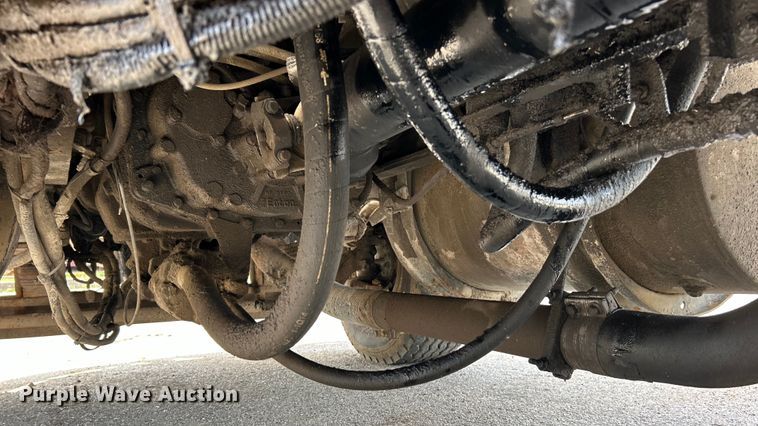 image for item EK4553 1997 Ford LT9513 dump truck