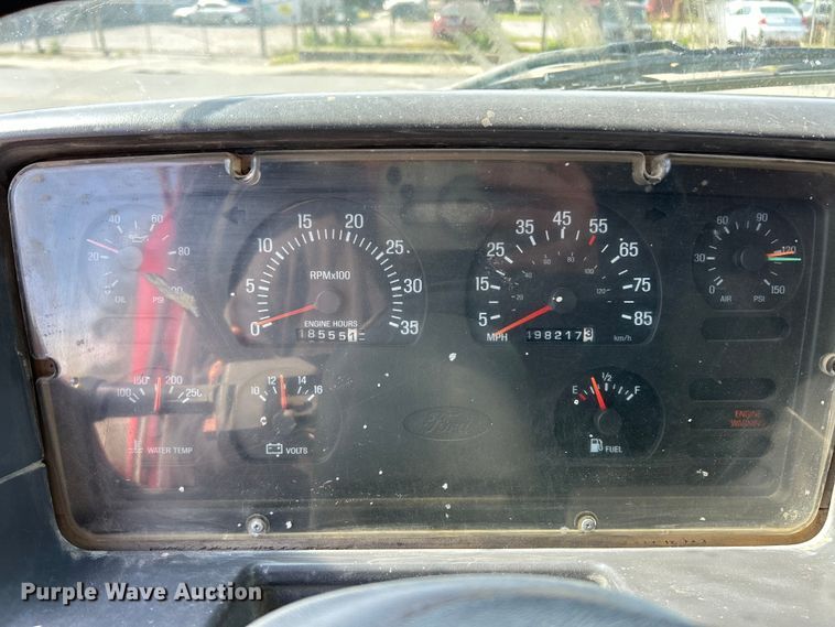 image for item EK4553 1997 Ford LT9513 dump truck