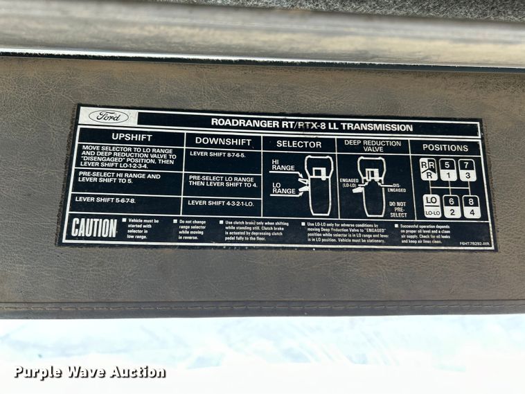 image for item EK4553 1997 Ford LT9513 dump truck