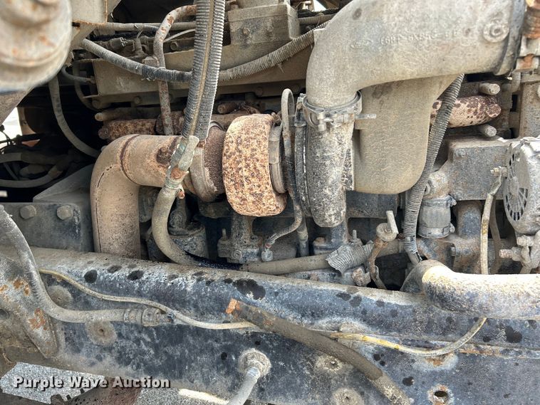 image for item EK4553 1997 Ford LT9513 dump truck