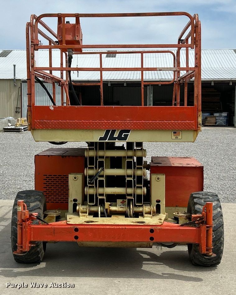 image for item EK4554 1996 JLG 33RTS scissor lift
