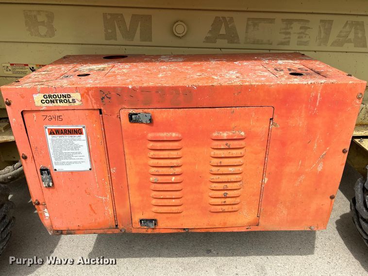 image for item EK4554 1996 JLG 33RTS scissor lift