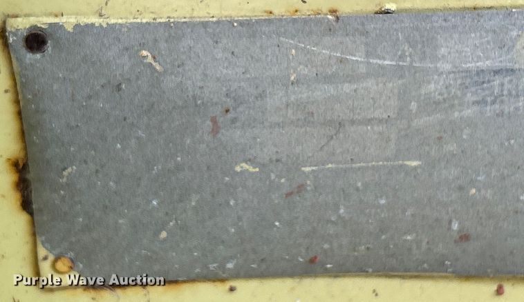 image for item EK4554 1996 JLG 33RTS scissor lift