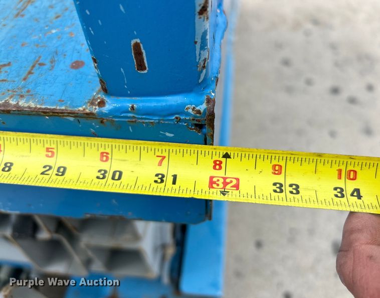 image for item EK4557 2007 Genie GS-2032 scissor lift