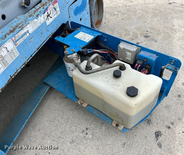 image for item EK4557 2007 Genie GS-2032 scissor lift