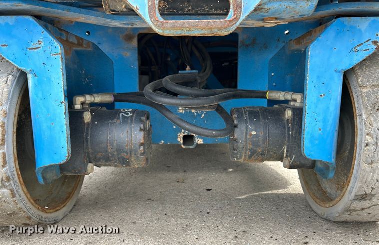 image for item EK4557 2007 Genie GS-2032 scissor lift