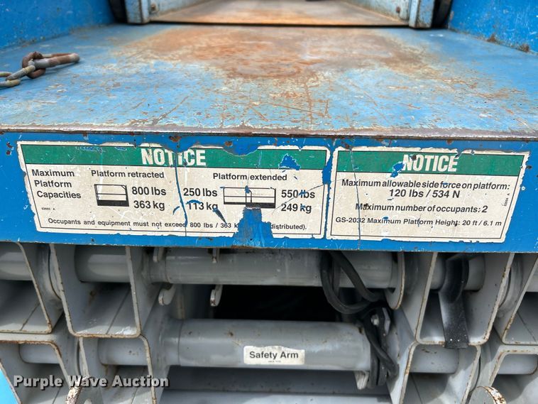 image for item EK4557 2007 Genie GS-2032 scissor lift