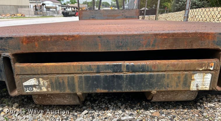 image for item EK4565 Hooklift flatbed