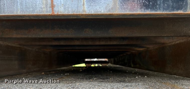 image for item EK4565 Hooklift flatbed