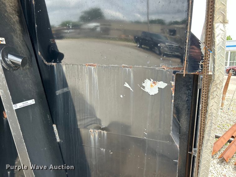 Hooklift dump bed in St. Louis, MO Item EK4566 for sale Purple Wave