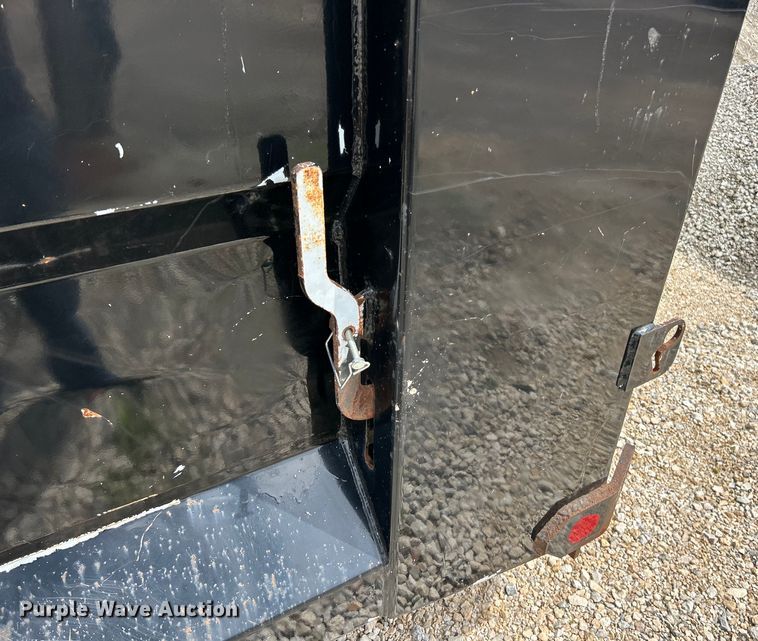 Hooklift dump bed in St. Louis, MO Item EK4566 for sale Purple Wave