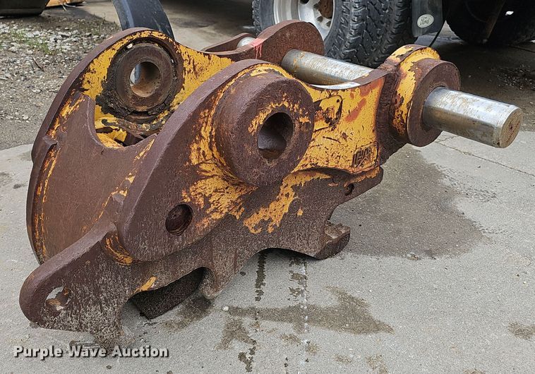 image for item IO9920 Caterpillar 292-4152 quick coupler