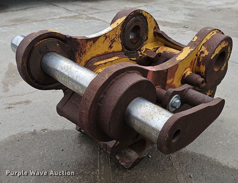 image for item IO9920 Caterpillar 292-4152 quick coupler