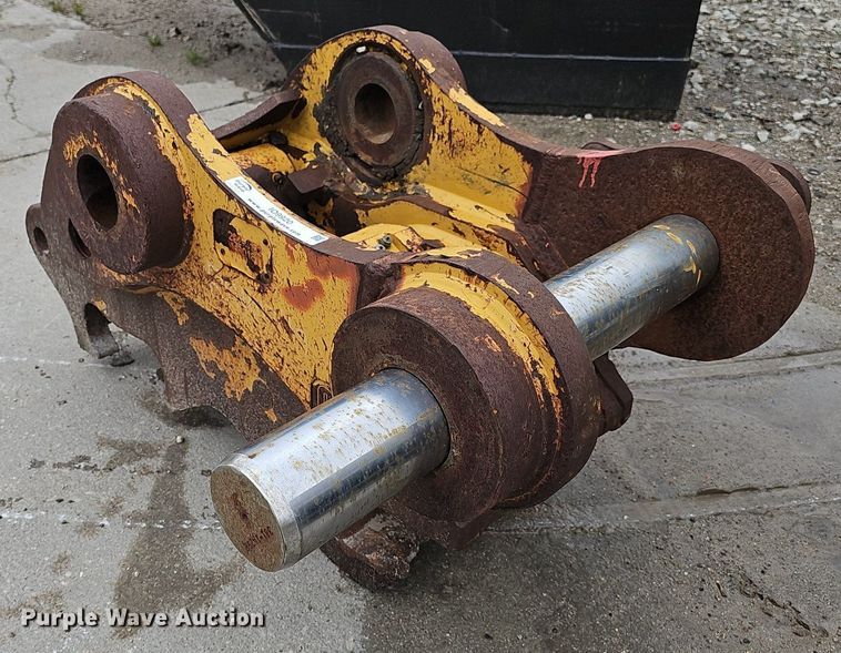 image for item IO9920 Caterpillar 292-4152 quick coupler