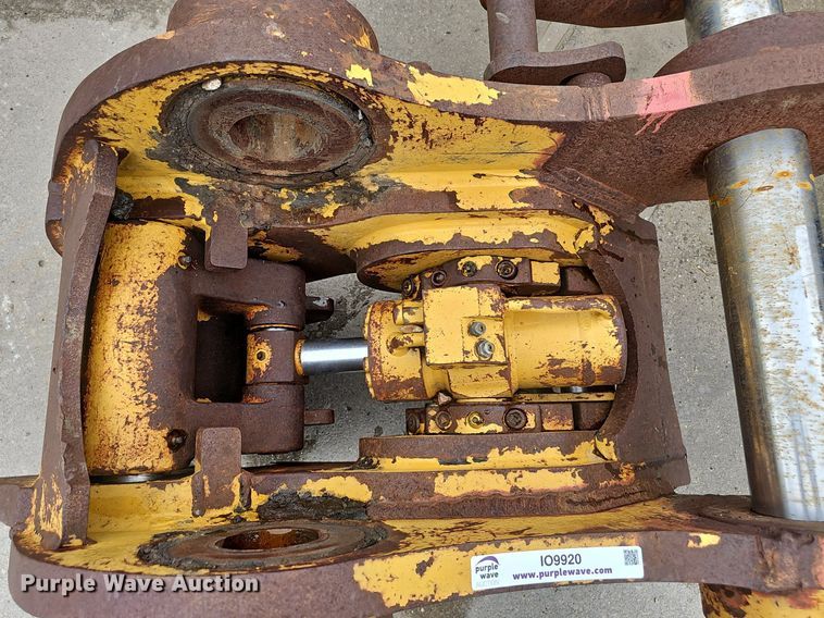 image for item IO9920 Caterpillar 292-4152 quick coupler