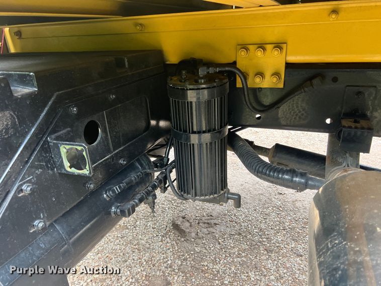 image for item JS9958 1997 Stewart and Stevenson  flatbed truck