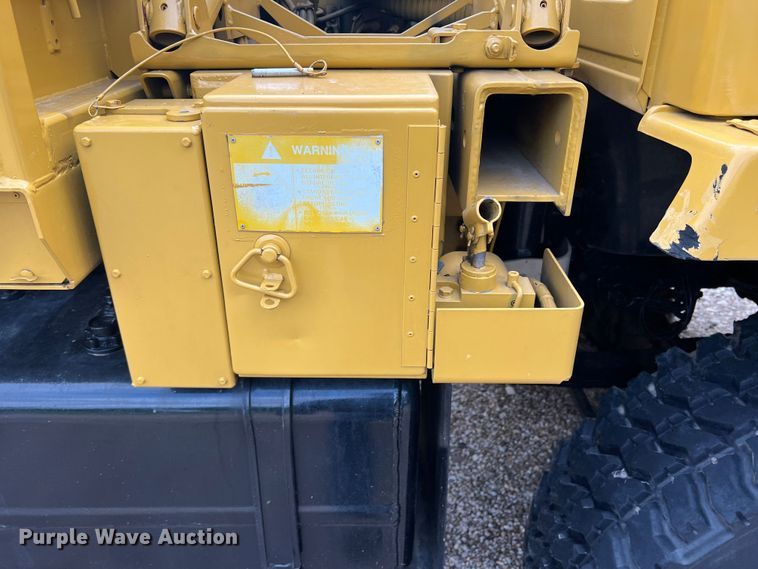 image for item JS9958 1997 Stewart and Stevenson  flatbed truck