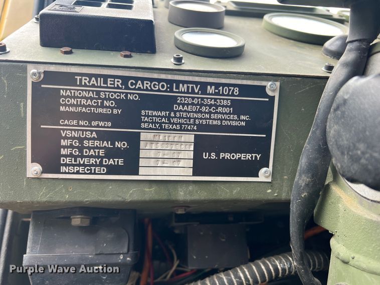 image for item JS9958 1997 Stewart and Stevenson  flatbed truck