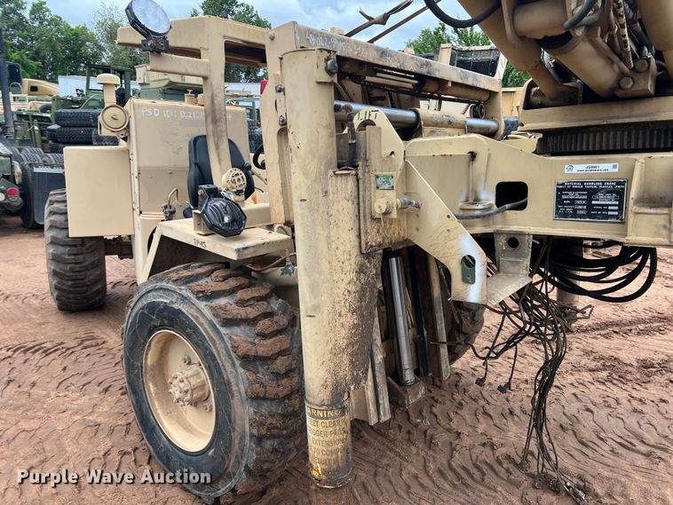 image for item JS9961 2000 Grove FMTV-W crane