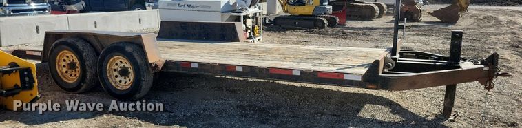 image for item LC9841 2001 Kiefer Built utility trailer