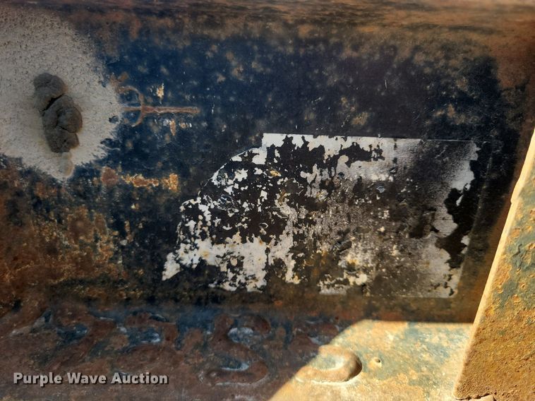 image for item LC9841 2001 Kiefer Built utility trailer