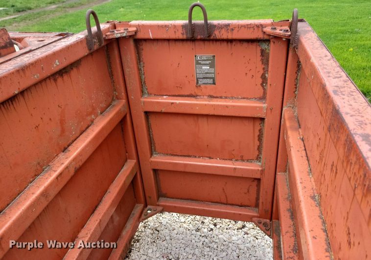 image for item LC9991 1994 Ditch Witch P80 directional rod pusher