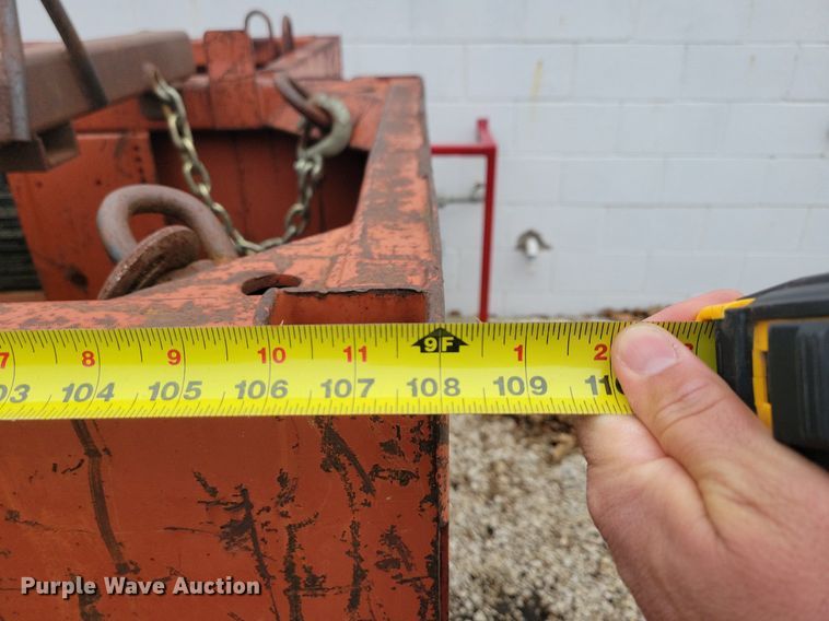 image for item LC9991 1994 Ditch Witch P80 directional rod pusher