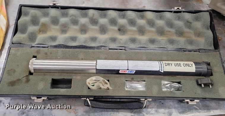 image for item LC9991 1994 Ditch Witch P80 directional rod pusher